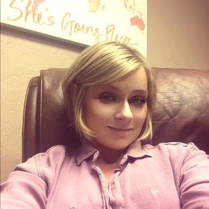 Meet your Posher, Angela